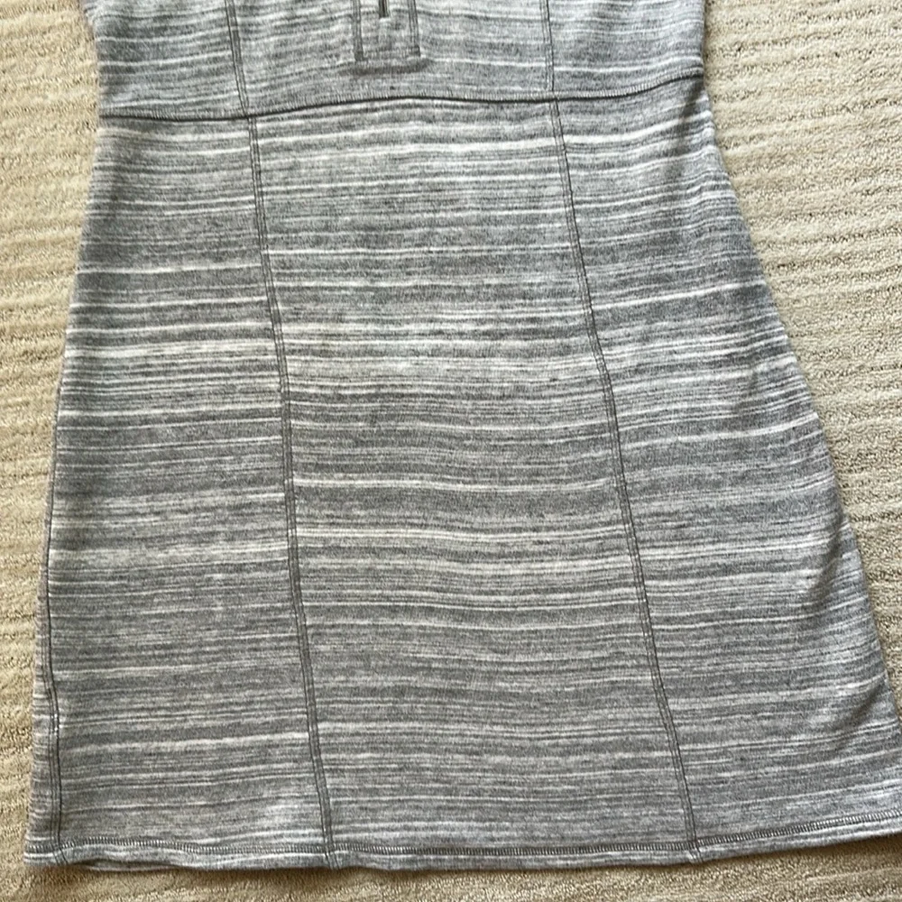 Tommy Bahama Calvert French Terry Gray Short Sleeve Half Zip Dress Medium